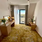 Hotel Amber Port 4*