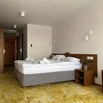 Hotel Amber Port