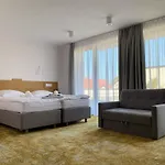 Amber Port 4*