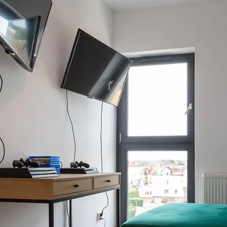 Hotel Amber Port 4*