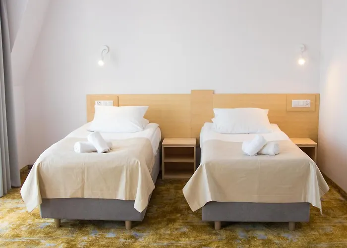 فندق Amber Port دارووفكو