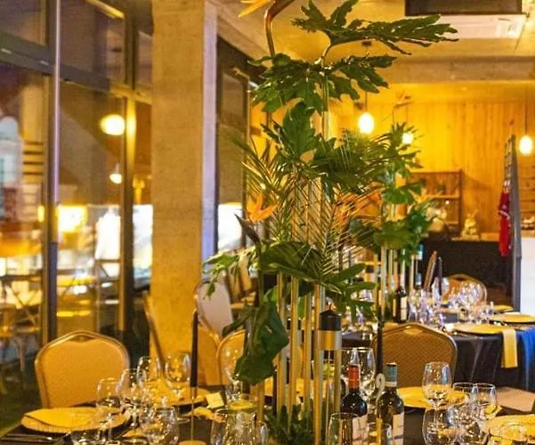 فندق Amber Port دارووفكو