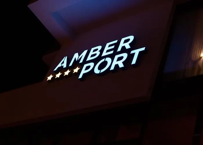Amber Port 酒店